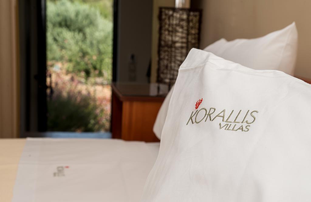 Korallis Villas Karavados Exterior photo
