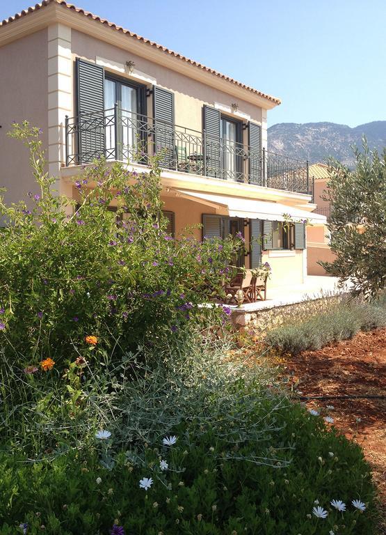Korallis Villas Karavados Exterior photo