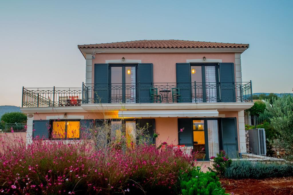 Korallis Villas Karavados Exterior photo